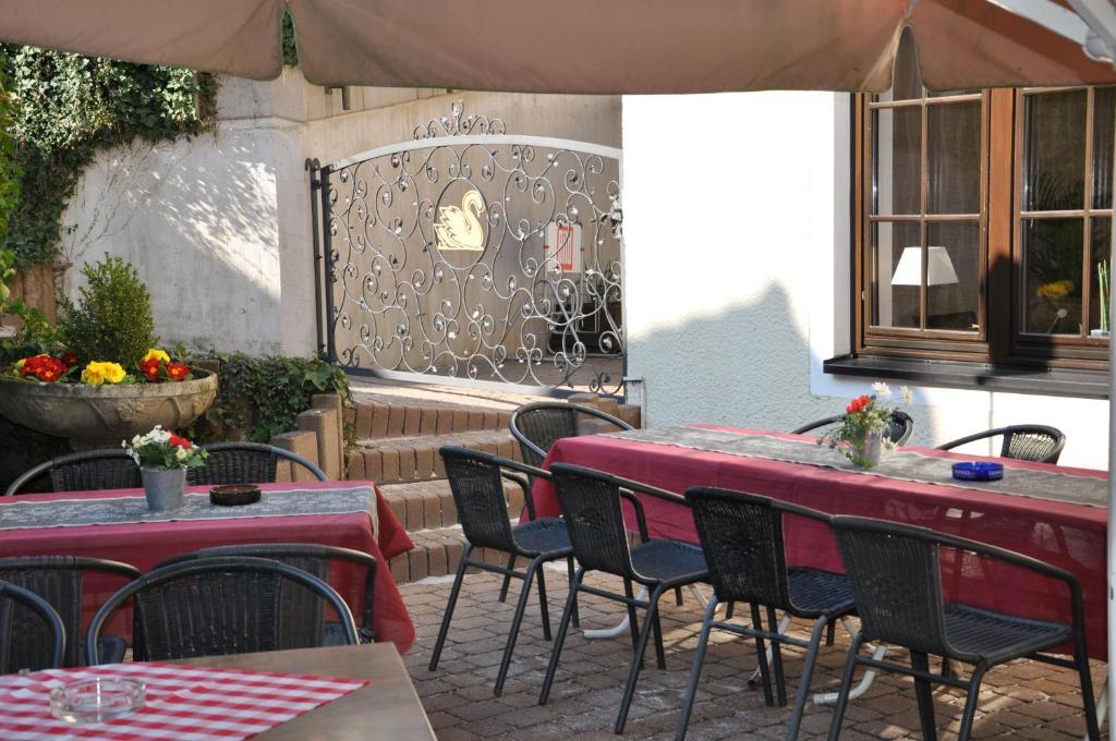 Hotel Restaurant Zum Schwan Mettlach Exterior foto